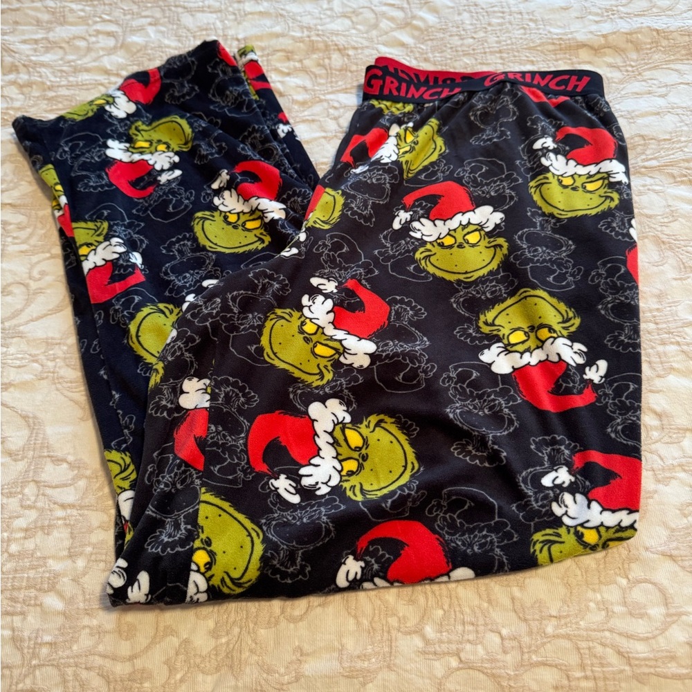 Women’s Grinch Pajama Bottoms